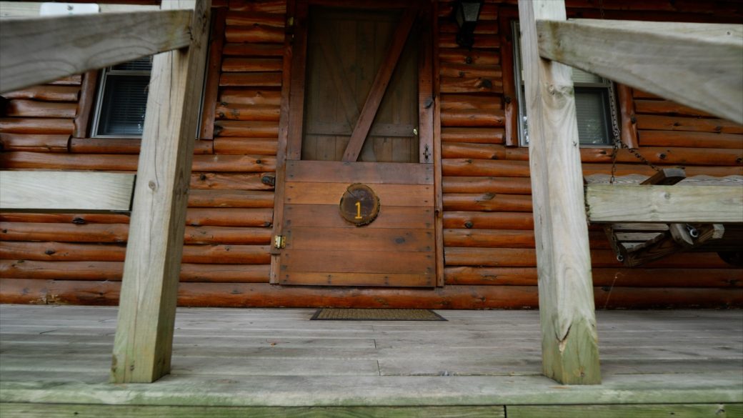 Amish log cabin