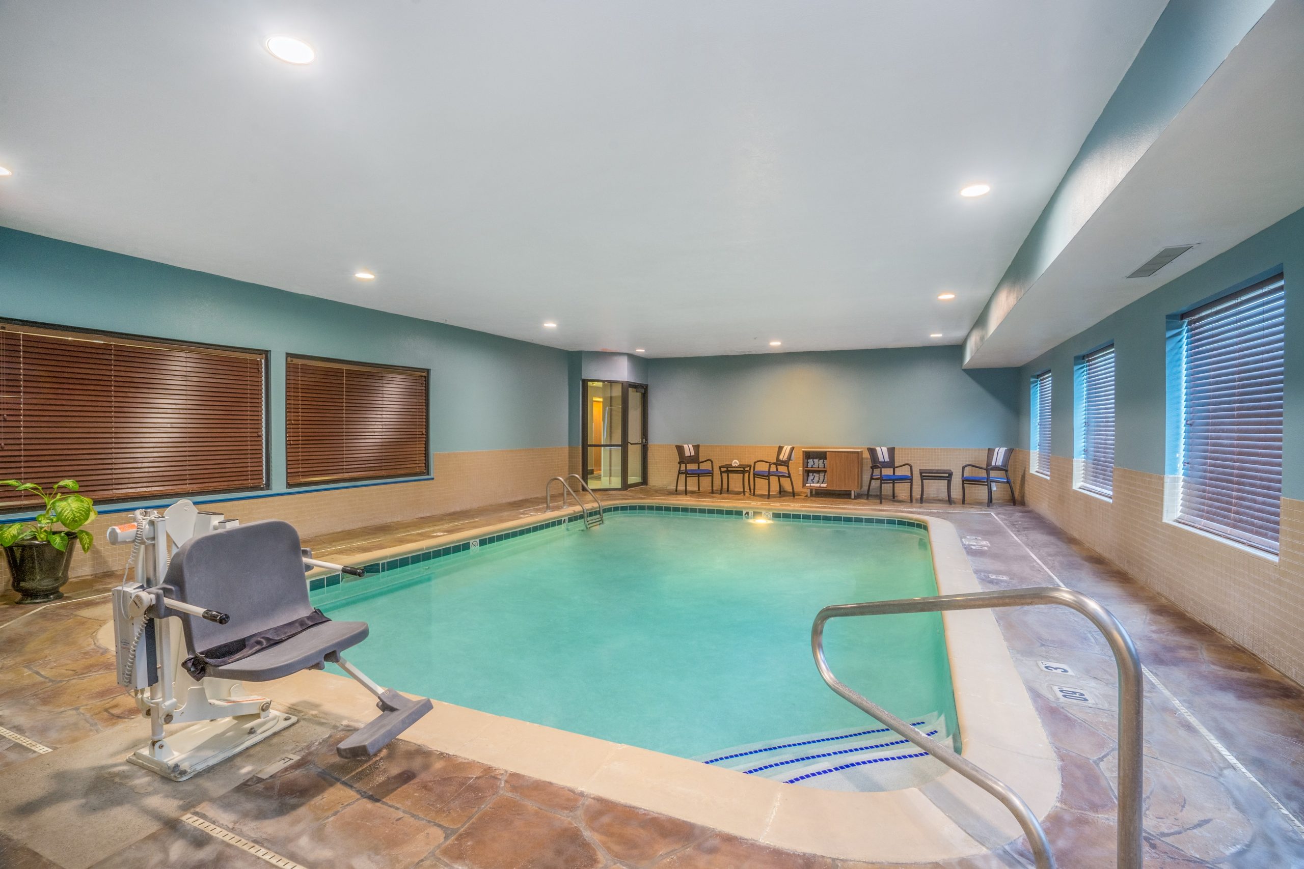 Holiday Inn Express pool