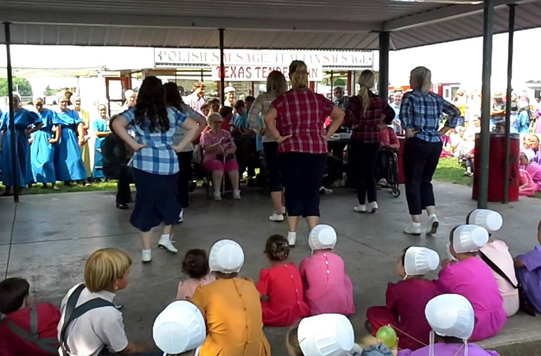 Topeka 4th of July square dancing